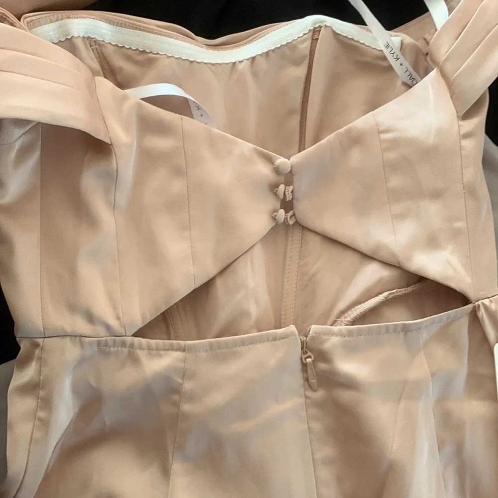 Azazie Kendall + Kylie English rose sheath off the shoulder stretch satin dress - Picture 9 of 9